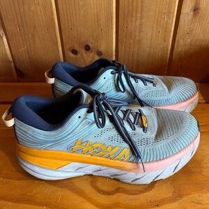 Hoka One One Bondi 7